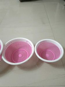 Round Plastic Basket