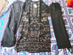 Elegant Black Kurta Set with Gold Embroidery