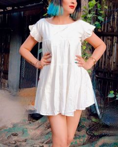 Raisin OFF WHITE SOLID VISCOSE FLARED MINI DRESS