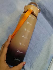 HEALTH Drinking Water Bottle