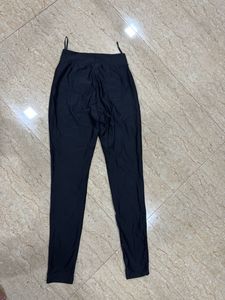 Stylish Black Ripped Leggings