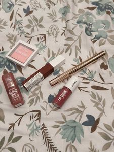 Makeup Bundle - Blush &amp; Lip Products