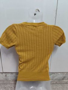 musterd crop top