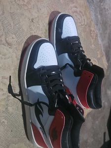 Stylish Wink Sneakers - Black, White, and Red