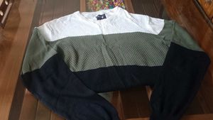 Color Block Textured Knit Pullover