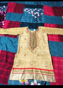 Zari Work Excellent Condition Kurta Set 🌺