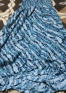 Stylish Ethnic Dress Material with White Embroider