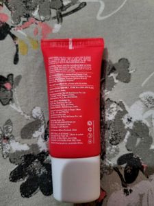 Dot &amp; Key Strawberry Strobe Cream