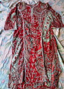 women red kurti