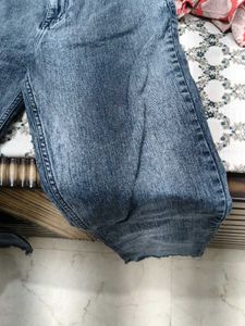 Stylish Washed Denim Jeans