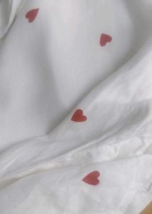 Viral Heart Print White Shirt