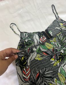 IMPORTED Tropical Print Cami Top with Zipper Detai