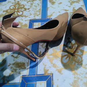 Stiletto Heels with Gold Ankle Strap