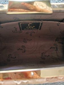 Cara Floral Clutch