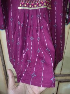 Women's Maroon Embroidered Top | Size L | Bust 40