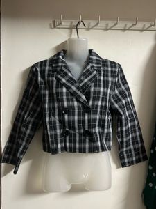 Checkered Cropped Blazer