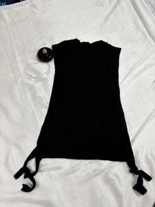 Sleeveless Knit Top