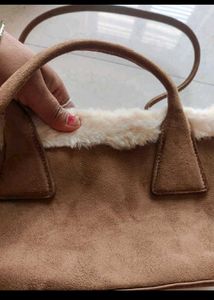 shoulder bag