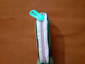 Small Zipper Wallet for Ladies/ Women