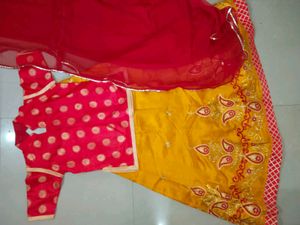Vibrant Yellow &amp; Red marwadi Set