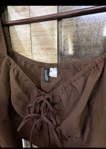 Brown Tie-Front Puff Sleeve Top