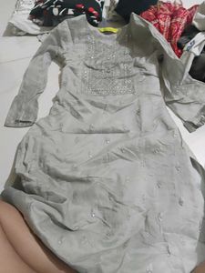 Elegant Grey Kurta with Mirror Work