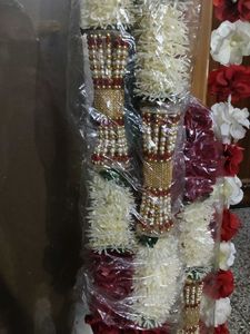 Beautiful Red &amp; Cream Garlands