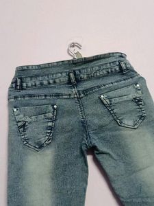 Jeans 👖 For Womens