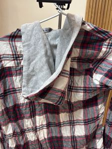 women Plaid Hooded Shirt