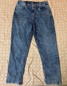 lightly washed here & now denim jeans
