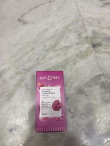 Dot & Key Dragon Fruit Sunscreen