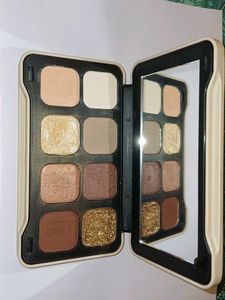 Revolution serenity Eyeshadow Palette