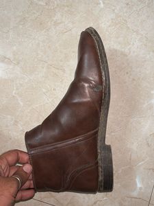 Elegant Fentacia Chelsea Boots – Timeless Style &amp;