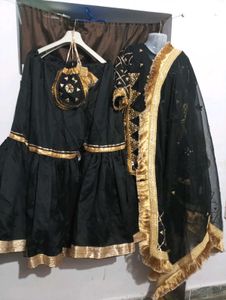 Elegant Black &amp; Gold Kurti with duppatta and ghara