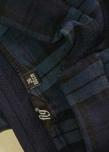 Stylish Plaid Skinny Pants