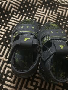 Baby footwear