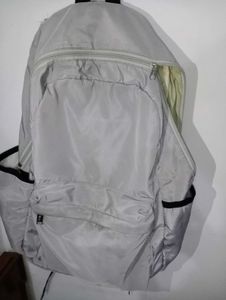 💥❤Stylish Grey Backpack ❤💥