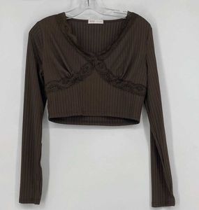 Brown Ribbed Lace Trim Crop Top💅