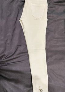 📌📌SALE Ankle Length Stylish Beige Colour Jeans