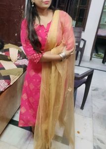 Beautiful Pink Kurta Pant Set
