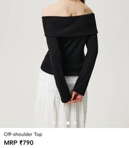Chic Black Off-Shoulder Long Sleeve Top