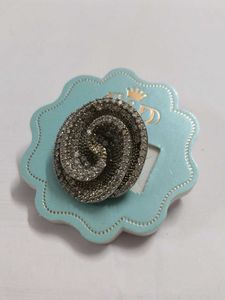 Sparkling Spiral Ring