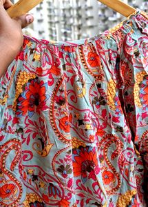 Beautiful Paisley Print Kurta