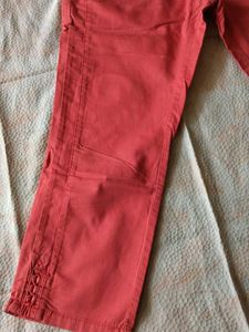 Coral Cropped Pants