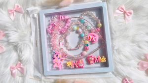 🆕Kids Cute Pink Jewelry Set