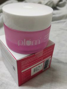 Plum Bulgarian Rose Hyaluronic Acid Sleeping Mask