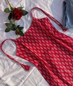 Trendy Red Printed Spaghetti Strap Short kurti❤️