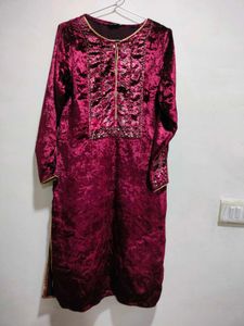 Velvet kurta with Tag