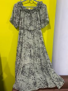 Floral Print Off-Shoulder Maxi Dress