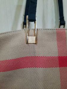 burr berryClassic Plaid Tote Bag